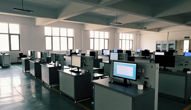 如何有效提升师资培训的实用性与持续性
