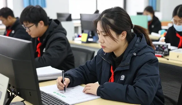 教育咨询解决学习跟进中的常见需求